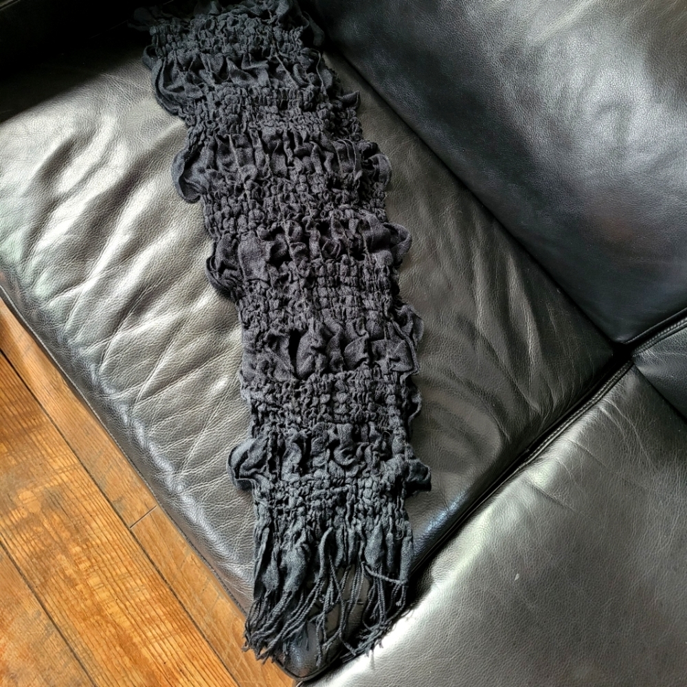 Frilly Scarf
